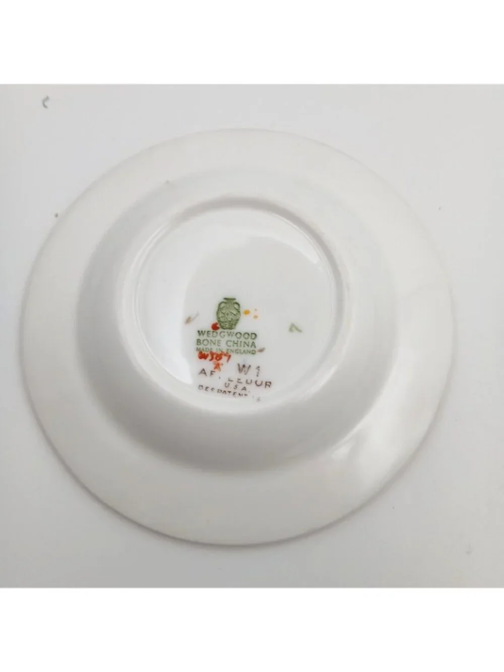 Wedgwood Appledore 3 Pc Cigarette Box Ashtray Set Bone China Gold Trim